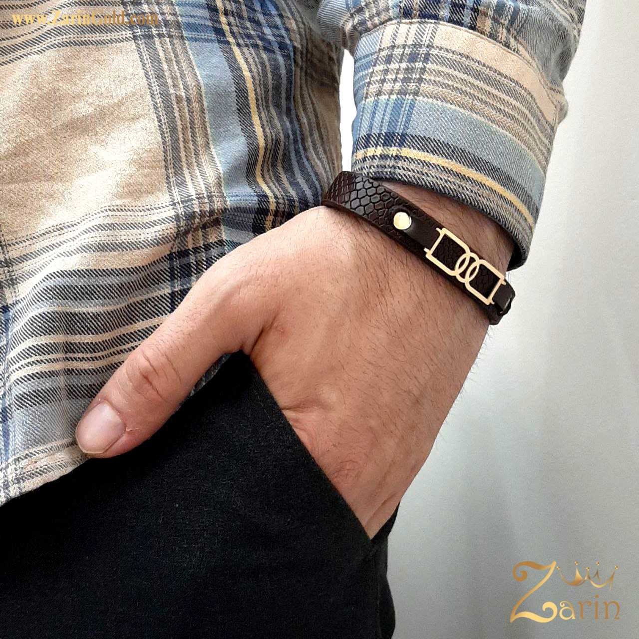 دستبند طلا مردانه طرح امگا