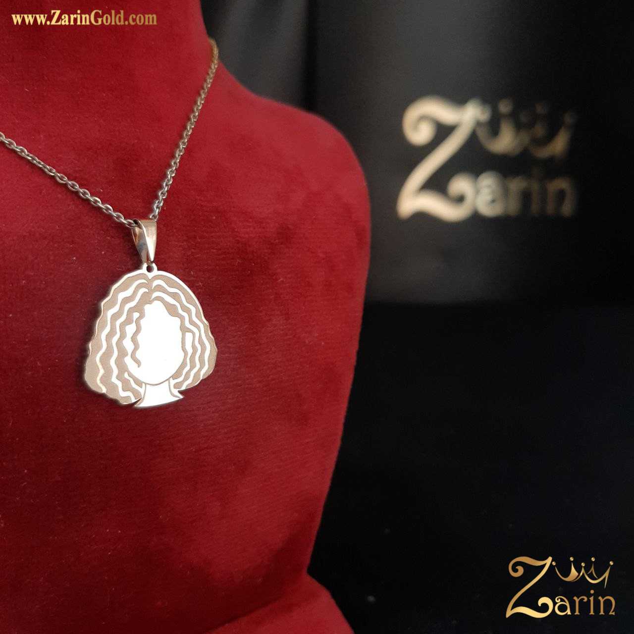 پلاک طلا طرح دختر موفرفری