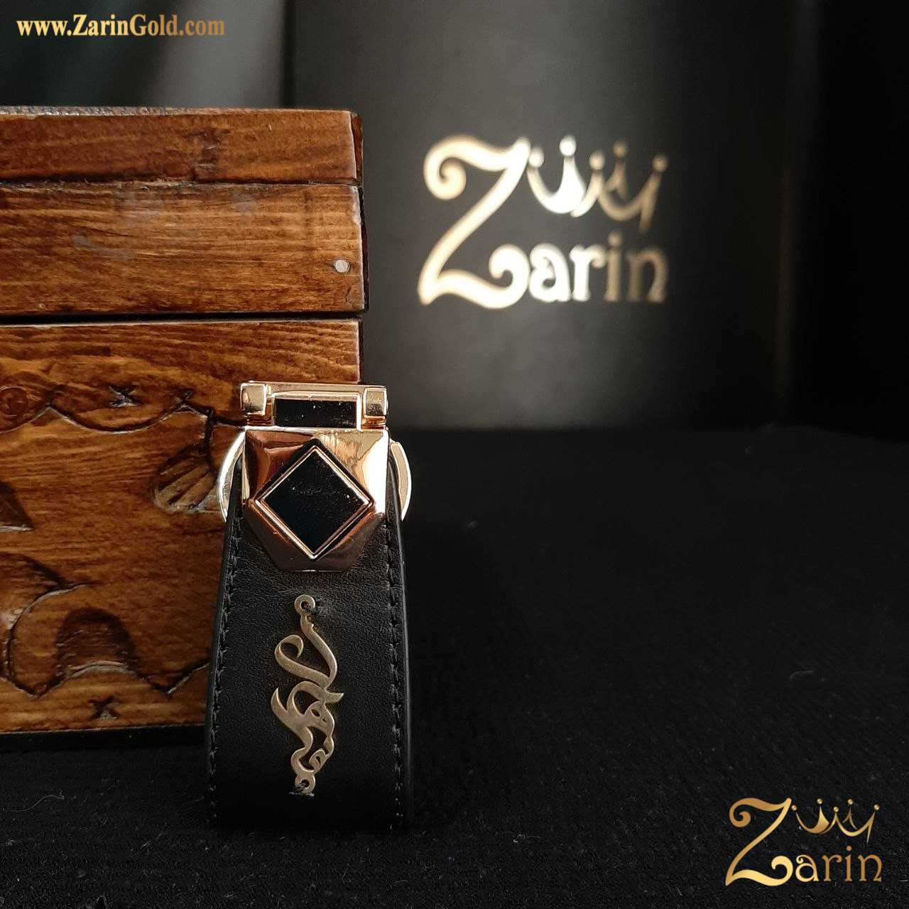 جا سوییچی چرم با پلاک طلا فرهاد